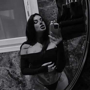 Hilal Çiçek - Fotoğraf 2
