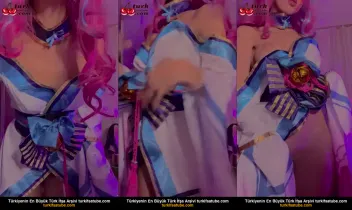 Kardelexuwu ifşa nude Cosplay