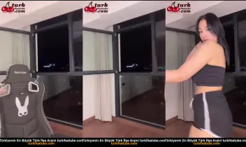 Nehirpp ifşa sexy dans