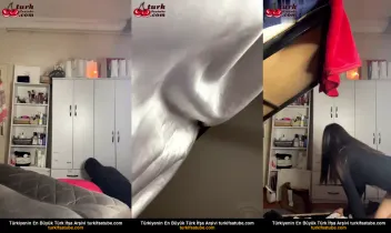 Elanur Ayan ifşa Kıyafetlerini düzenledi