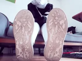 Spor ayakkabı ve spor çorap delileri nerdeee