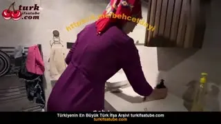 Lavabo, Cazibeli Kadınların Arka Tarafından İçeriden Temizlendi