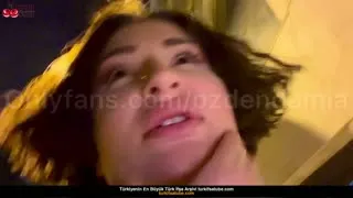 Anal Porno HD Damla Özden Konulu konuşmalı götten aldı