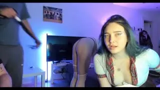 bangBerry Stripchatte yayın açan Türkler Anal ve Grup Sikiş hardcore videoları, Götten sikilmek çok hoşuna gidiyor Part 2